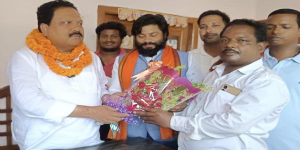 भाजपा ओबीसी मोर्चा के जिलाध्यक्ष पद पर दिलीप पटेल के पुनः मनोनयन पर किया गया सम्मानित