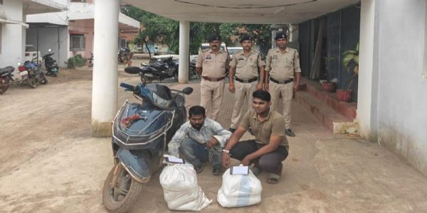 सक्ती पुलिस ने 11 किलो गांजा सहित दो आरोपित को किया गिरफ्तार