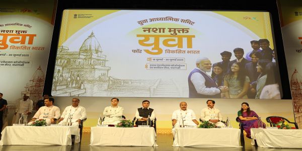 नशा व्यक्तिगत नहीं, सामूहिक चेतना के विनाश का कारण : गजेंद्र सिंह शेखावत