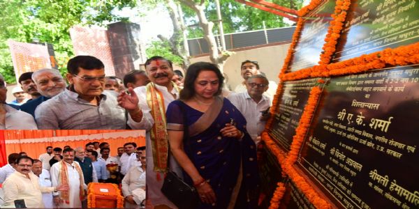 काशी और अयोध्या की तरह मथुरा भी हमारी आस्था और आत्मा का केंद्र है : एके शर्मा