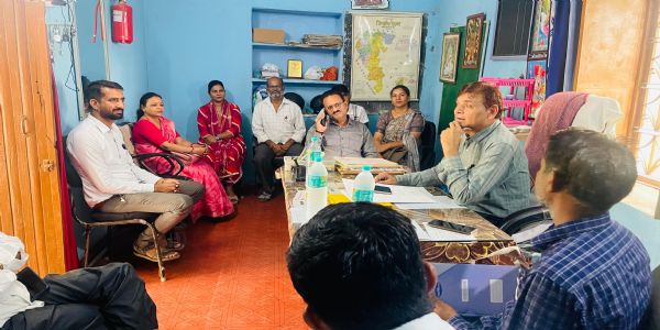 विद्यार्थियों के साथ अनैतिक कृत्य करने वाला शिक्षक सेवा से बर्खास्त
