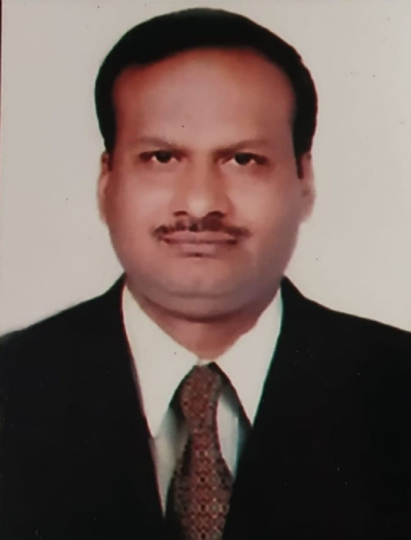 प्रो डॉ विनोद कुमार फाइल फोटो