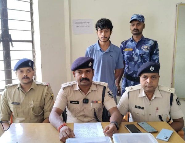 पुलिस टीम के गिरफ्त में शूटर