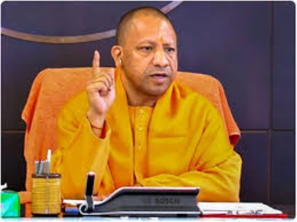 मुख्यमंत्री योगी आदित्य नाथ फोटो