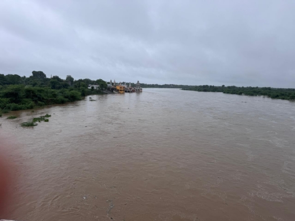 भीलवाड़ा में झमाझम बारिश से जनजीवन अस्त-व्यस्त, नदियां उफान पर, कई मार्ग बंद