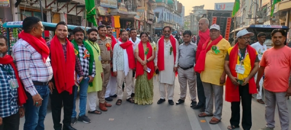 मोहर्रम जुलूस का छाया चित्र