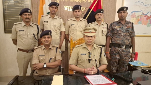 जानकारी देते सिटी एसपी