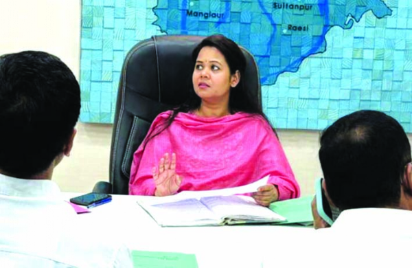 सीडीओ आकांक्षा कोण्डे