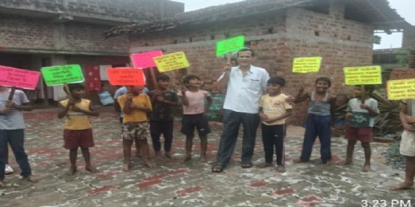 शिक्षा जागरूकता हेतु बुद्धिजीवी मंच ने निकाली प्रभातफेरी