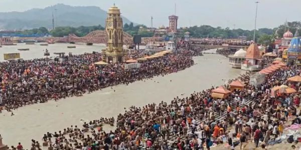 कांवड़ मेला : बीते 10 दिनों में तीन करोड़ से ज्यादा शिव भक्तों ने भरा गंगाजल