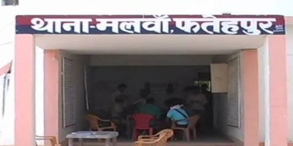 बकरी चोरी के आरोप में खंभे से बांधकर युवक की पीट-पीटकर हत्या