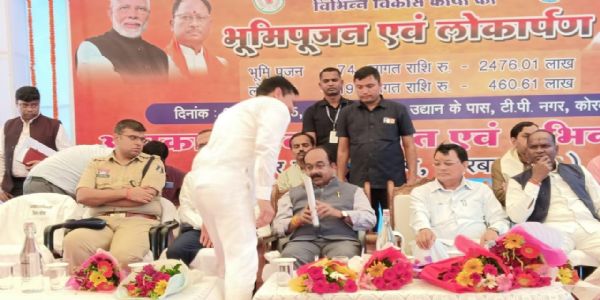 कोरबा : हसदेव रिवर फ्रंट व लो-लाइन ब्रिज निर्माण की मांग तेज, सभापति ने उपमुख्यमंत्री को सौंपा ज्ञापन
