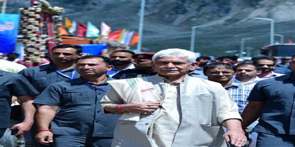 श्री अमरनाथ जी यात्रा-2025 उपराज्यपाल ने गईबालटाल बेस कैंप का दौरा किया