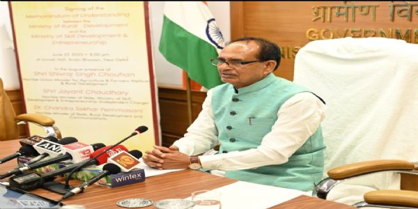 ऑपरेशन सिंदूर सहित हर मुद्दे पर चर्चा के लिए तैयार है सरकार: शिवराज सिंह चौहान
