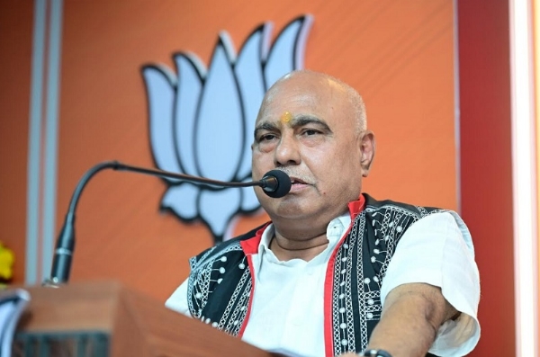 बैठक को संबोधित करते हुए भाजपा प्रदेश अध्यक्ष हेमंत खण्डेलवाल