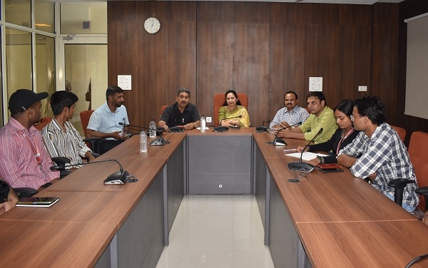 भोपाल : पत्रकारिता विश्वविद्यालय में राष्ट्रीय प्रसारण दिवस मनाया गया