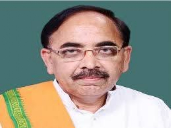 पूर्व केन्द्रीय मंत्री डॉ महेंद्र नाथ पांडेय