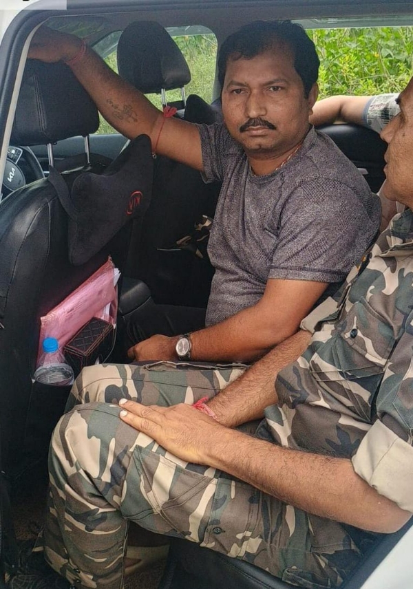 आरोपित गणेश गोराई की तस्वीर