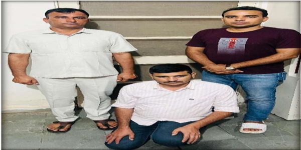 साइक्लोनर टीम ने पकड़े सवा सौ अपराधी : ऑपरेशन दिल्ली सफदरगंज में 30 हजार के इनामी को पकड़ा