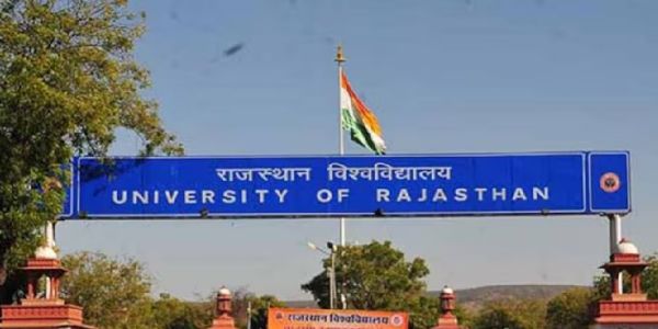 राजस्थान यूनिवर्सिटी के छात्रसंघ कार्यालय का ताला तोड़ किया विरोध प्रदर्शन