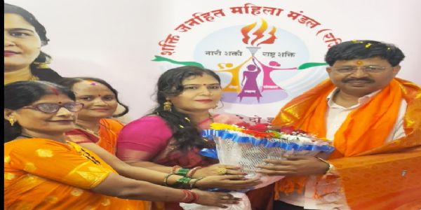 मां भवानी का प्रतीक बनकर समाज में सकारात्मक परिवर्तन लाएं महिलाएं: तरे
