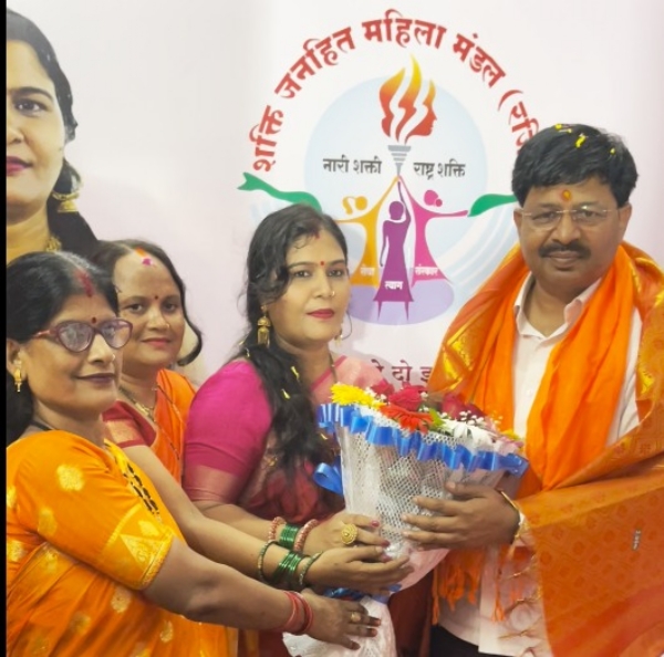 उदघाटन समारोह के दौरान विधायक विलास तरे।