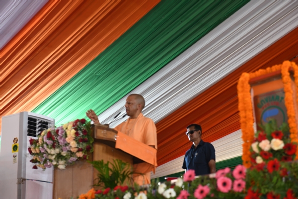 कभी दंगा प्रदेश के रूप में था बदनाम, आज अनुशासित और उत्सव प्रदेश की बनी पहचान : मुख्यमंत्री*