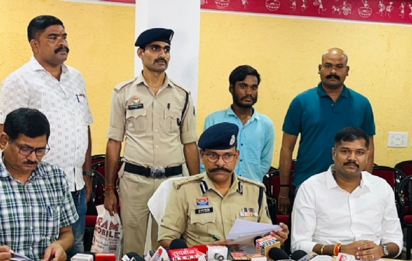 लूटपाट करने वाले दो सगे भाई गिरफ्तार
