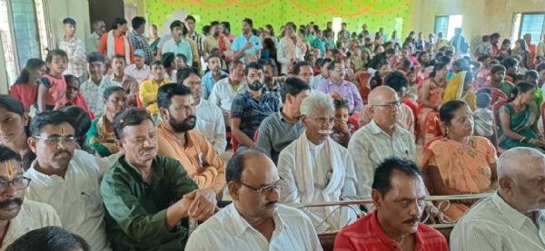 कोरबा : पूर्व राजस्व मंत्री जयसिंग अग्रवाल के मुख्य आतिथ्य में भवानी मंदिर के समीप निर्मित प्रदेश के एकमात्र छत्तीसगढ़ महतारी मंदिर में मनाया गया हरेली तिहार