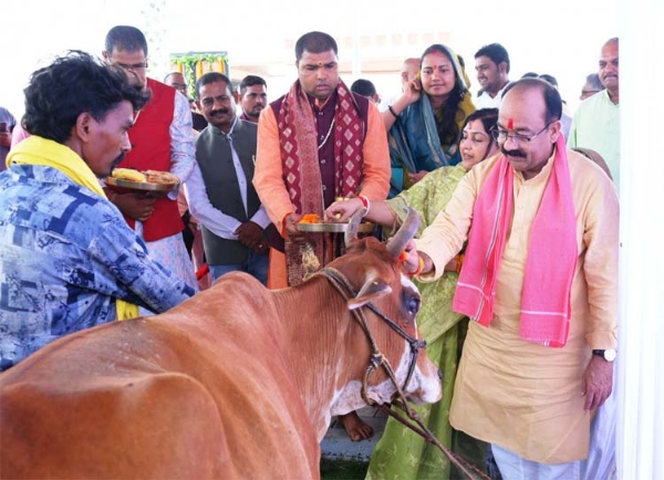 उप मुख्यमंत्री अरुण साव के नवा रायपुर स्थित निवास पर हरेली की धूम