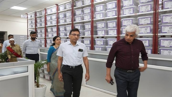 अपडेटेड राजस्व रिकॉर्ड रूम का अवलोकन