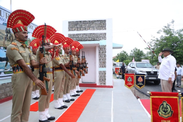 नडाबेट में बीएसएफ के जवानों