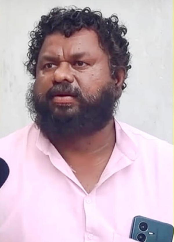 रमेश हांसदा फाइल फोटो