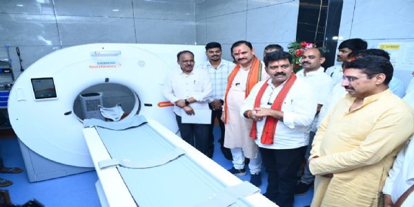 उपमुख्यमंत्री और स्वास्थ्य मंत्री ने जिला अस्पताल कबीरधाम में किया सिटी स्कैन यूनिट का लोकार्पण