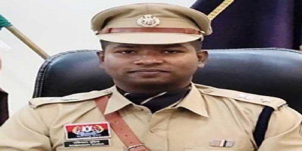 पीड़ित कभी भी किसी भी थाना-कैम्प में उपस्थित होकर अथवा टेलीफोनिक माध्यम से अपनी समस्या साझा कर सकते हैं : रॉबिंसन गुड़िया