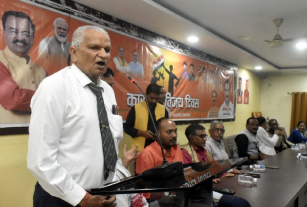 प्रयागराज के भाजपा कार्यालय में आयोजित कारगिल विजय दिवस कार्यक्रम का छाया चित्र