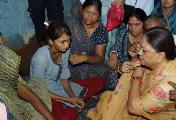 ये हादसा माता-पिता और बच्चों के सपनों का अंत:पूर्व मुख्यमंत्री वसुन्धरा राजे