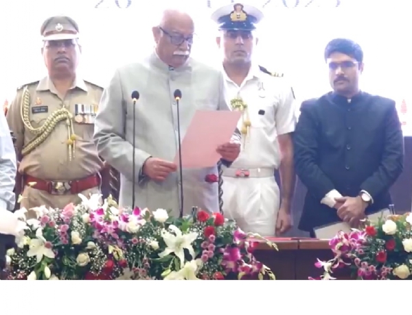 गोवा के नए राज्यपाल के रूप में शपथ लेते गजपति राजू