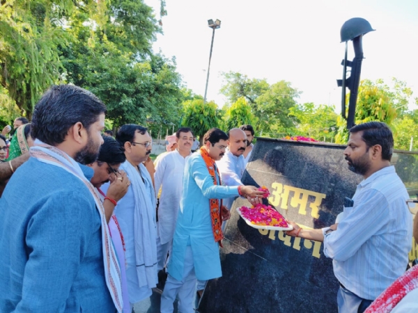 प्रधानमंत्री नरेंद्र मोदी के नेतृत्व में भारतीय सेना का मनोबल बढ़ा है: संजय राय