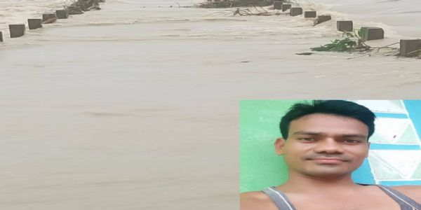अनूपपुर: रात में तिपान नदी पुल पार करते समय युवक बहा, तलाश जारी