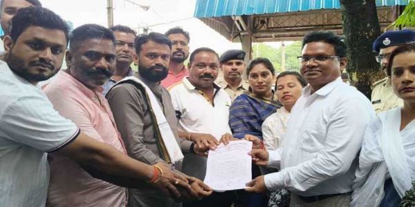 बस्तर में हवाई सेवा पहले ही बंद हो चुकी है, अब 24 दिनों से सभी यात्री ट्रेनें भी बंद हुई : सुशील मौर्य