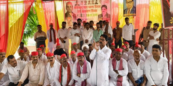 अल्पसंख्यकों के हितों पर डाका डालकर इन्हें बनाया लाचारः विधायक