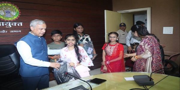 इंदौरः राजस्व आयुक्त कार्यालय वेलफेयर सोसाइटी का पहला सम्मेलन सम्पन्न
