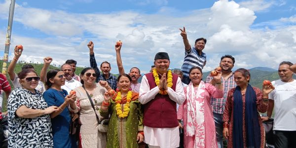 रिवर्स पलायन कर की मिशाल कायम