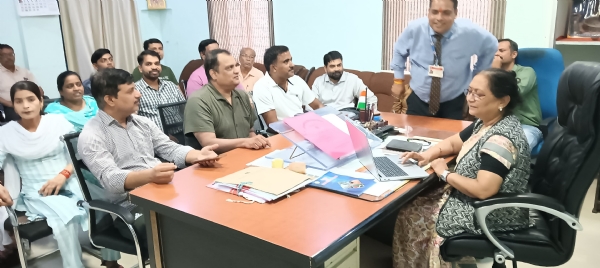 लगाया कार्यालय, पेंडिंग ई-फाइलों को निपटाया