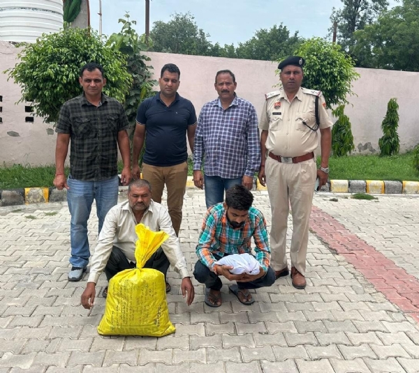 पुलिस विरासत में नशीला पदार्थ बेचने वाले तस्कर