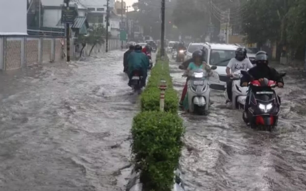 बारिश फाइल।