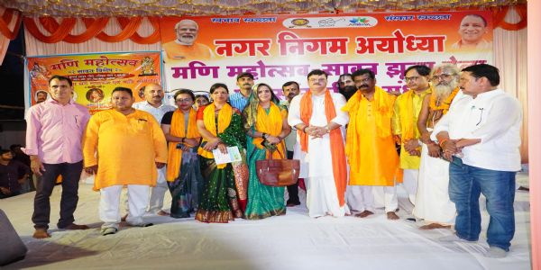 सावन झूला मेला के साथ मणि महोत्सव का आगाज