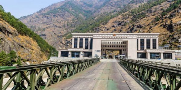 नेपाल और चीन के बीच सबसे बड़े व्यापारिक मार्ग पर पुल का पुनर्निर्माण शुरू, बाढ़ से हो गया था क्षतिग्रस्त