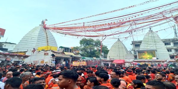 देवघर के बाबा बैद्यनाथ धाम में अबतक 30.40 लाख श्रद्धालुओं ने किया जलार्पण